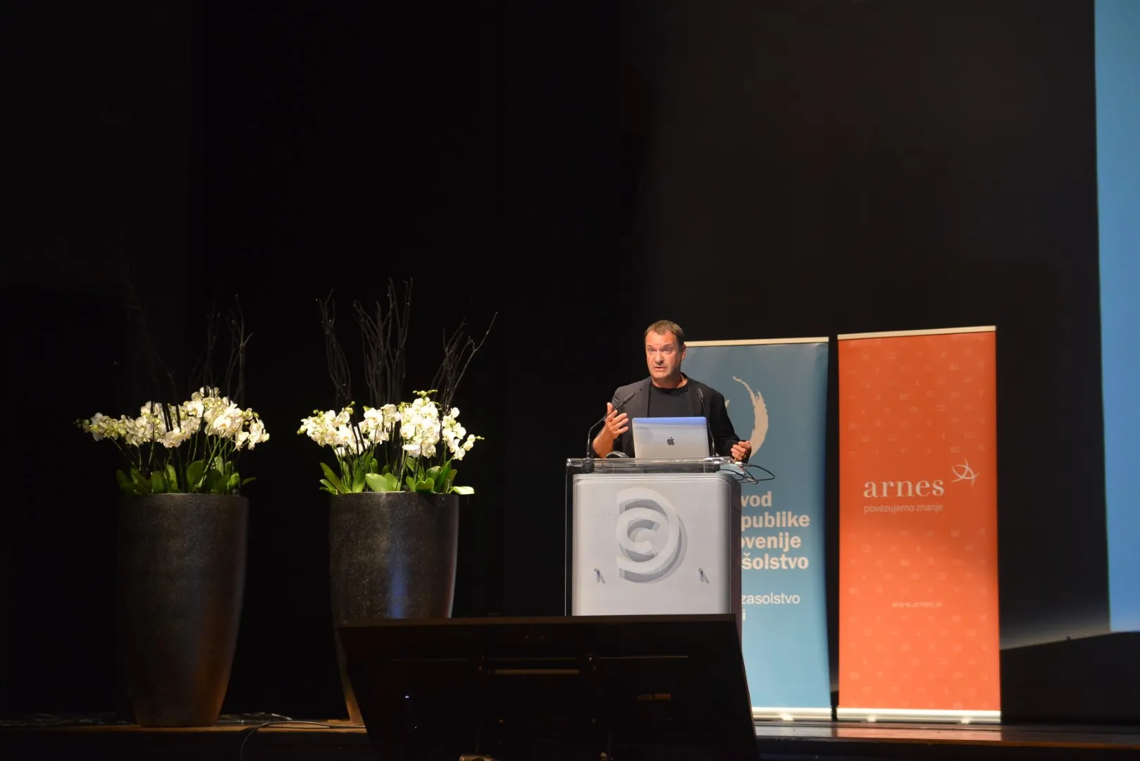 Lessons with and about Artificial Intelligence